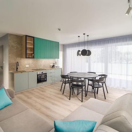Apartamenty Alicja - W Cenie Dostep Do Spa 코워브제크 외부 사진