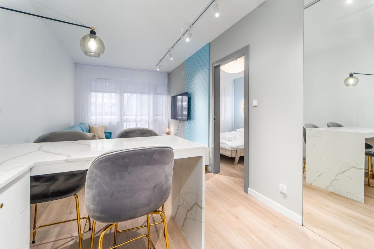 Apartamenty Alicja - W Cenie Dostep Do Spa 코워브제크 외부 사진