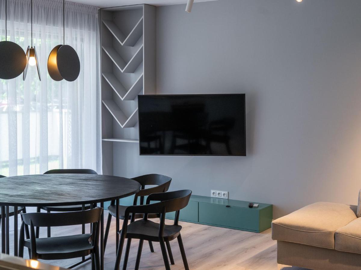 Apartamenty Alicja - W Cenie Dostep Do Spa 코워브제크 외부 사진