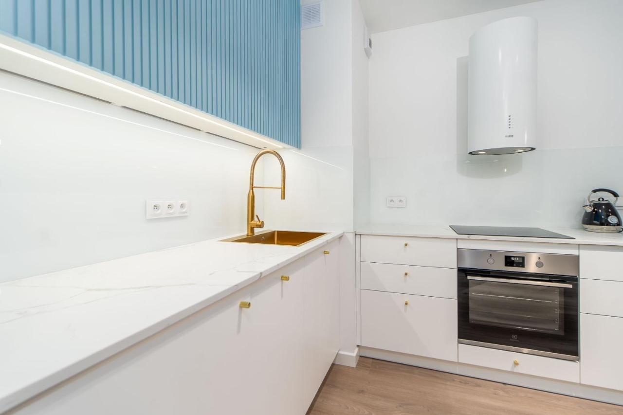 Apartamenty Alicja - W Cenie Dostep Do Spa 코워브제크 외부 사진