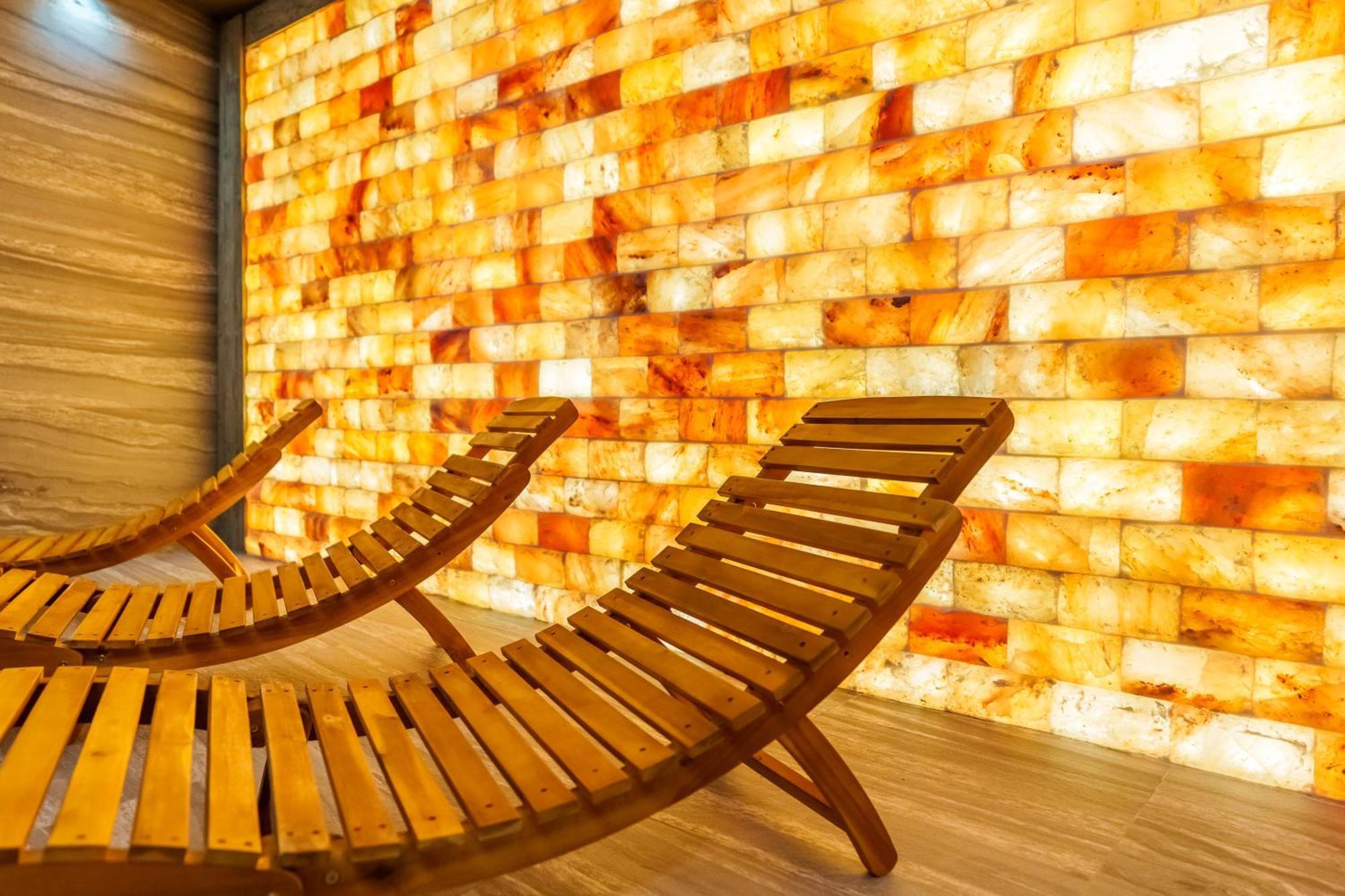 Apartamenty Alicja - W Cenie Dostep Do Spa 코워브제크 외부 사진